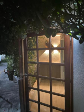 Apartamento com 2 quartos no centro de Pipa